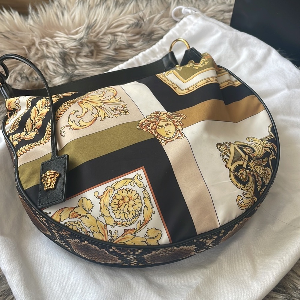Authentic Versace bag - Picture 2 of 6